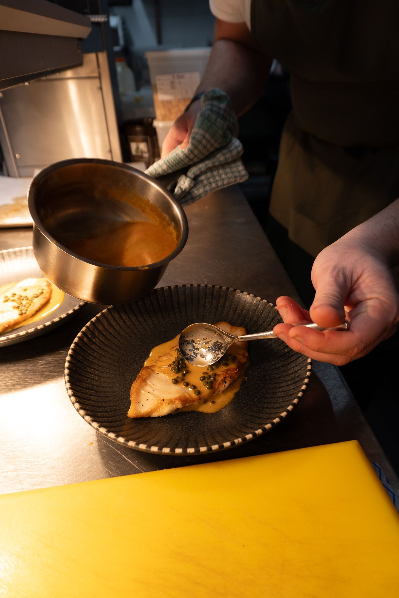 Kitchen plating